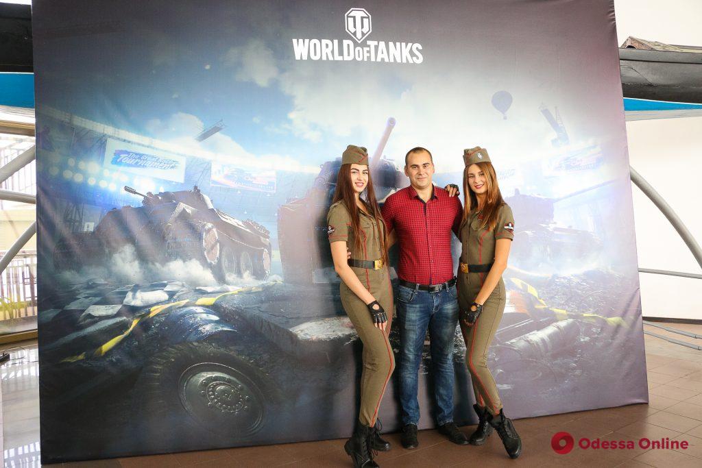 Мэр Одессы принял участие во всеукраинском турнире по World of Tanks (фото, видео)