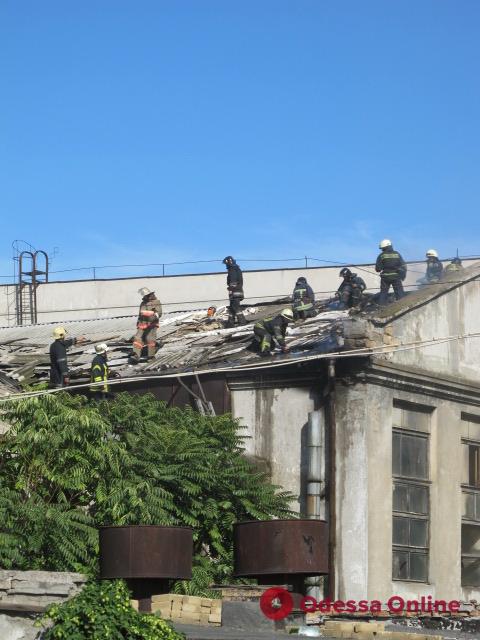 В Одессе горел бывший завод кинооборудования