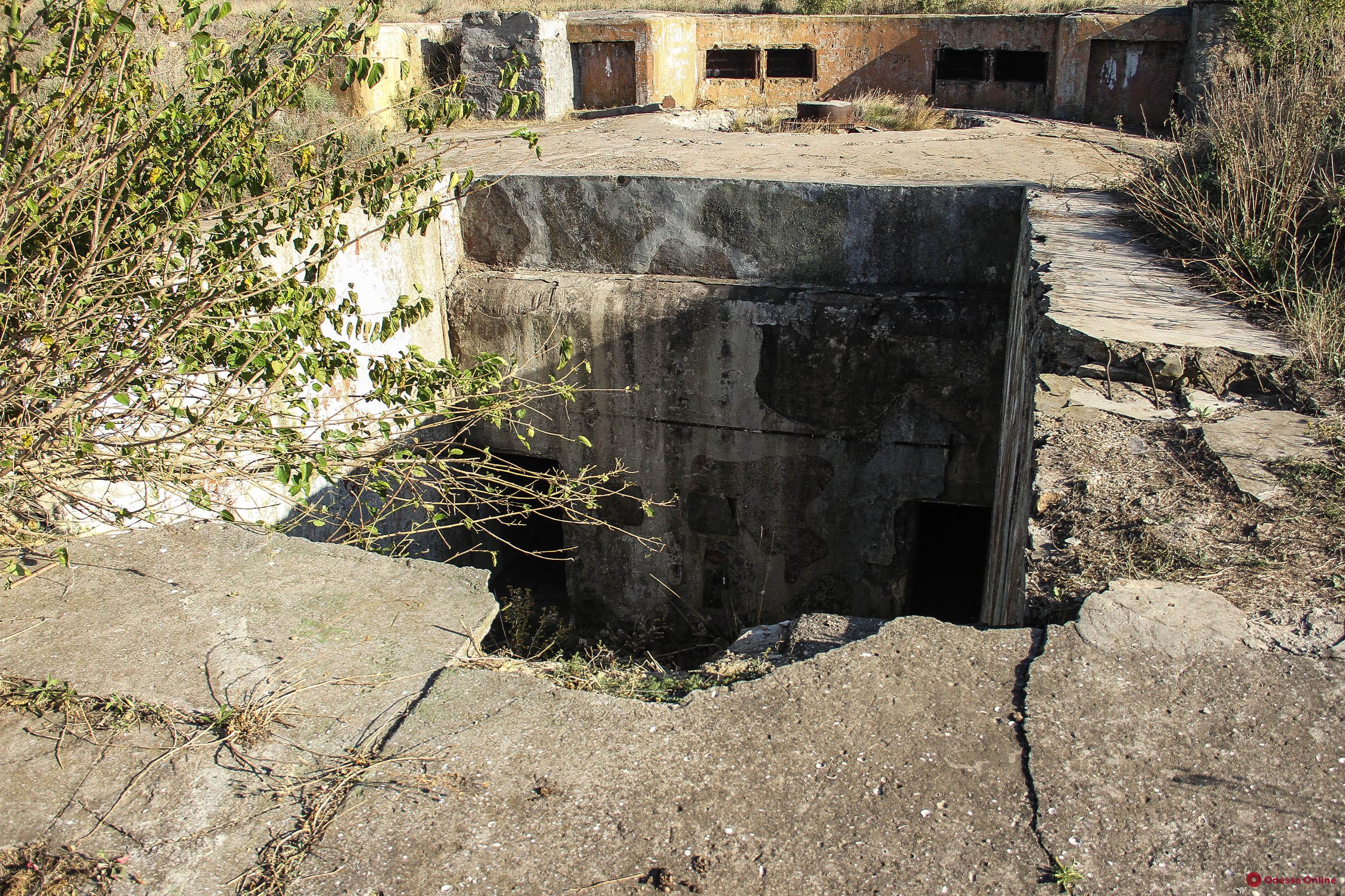 Эхо войны: заброшенные бункеры под Одессой (фоторепортаж)
