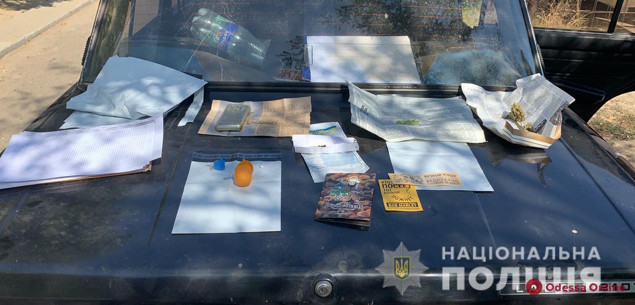 Житель Одесской области хранил у себя дома боевую гранату и наркотики