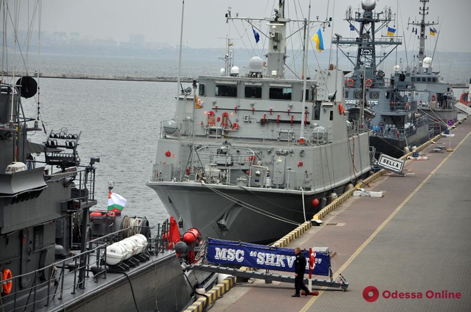 В Одесском порту пришвартовались четыре корабля НАТО