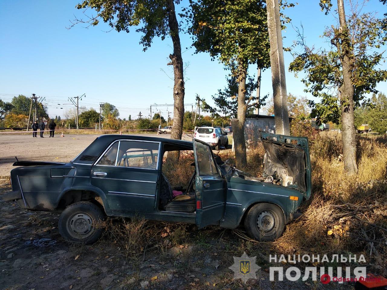 В Одесской области столкнулись кроссовер и легковушка: один из водителей погиб