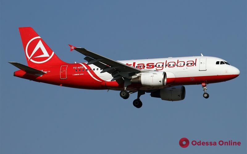 Авиакомпания Atlasglobal приостановила полеты в Одессу