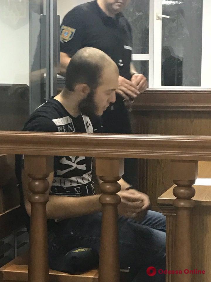 Нападение на инкассаторов в Одессе: апелляционный суд выпустил из СИЗО одного из подозреваемых