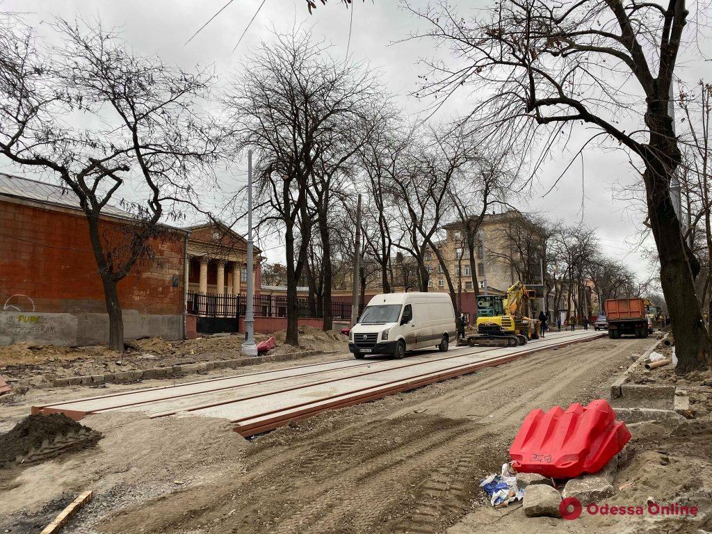 Капитальный ремонт улицы Софиевской подходит к завершению (фото)
