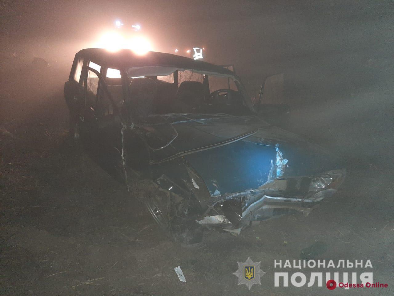 В Одесской области легковушка слетела в кювет — водитель погиб