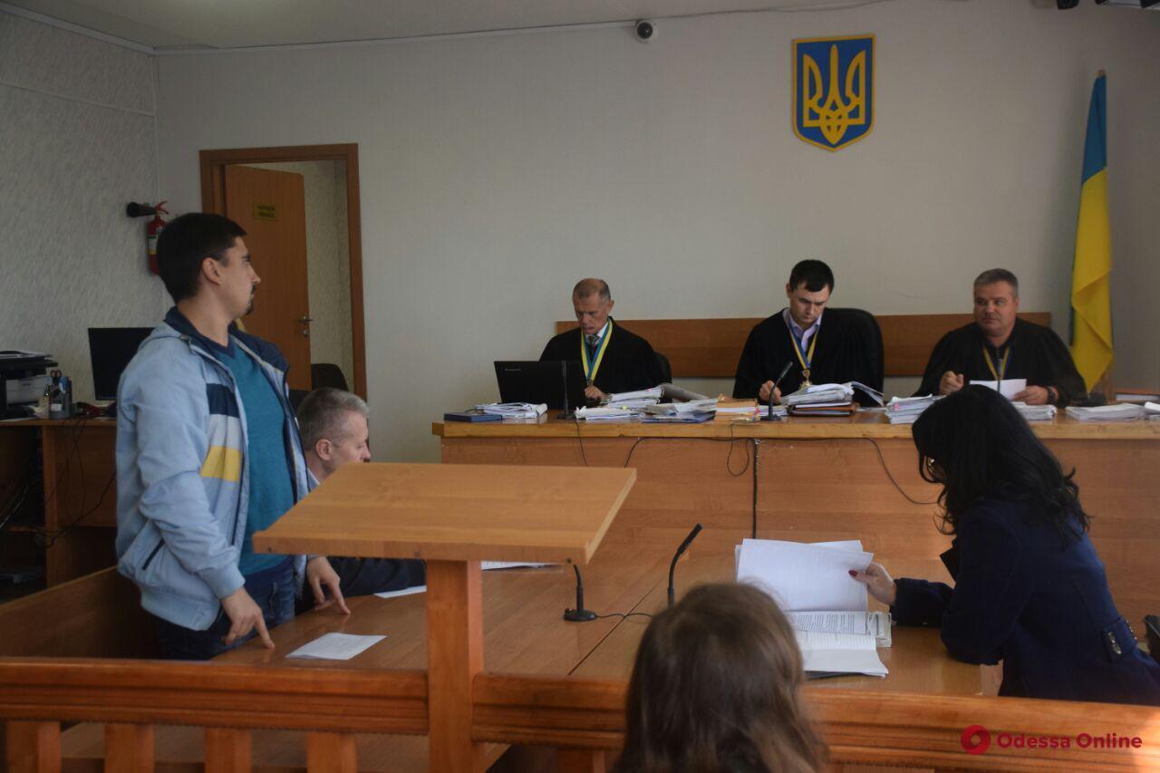 Виновник смертельного ДТП на Николаевской дороге отделался условным сроком: родственники погибшего подали апелляцию