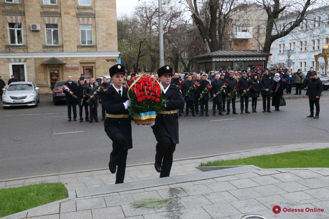 В Одессе почтили память жертв Голодомора (фото)