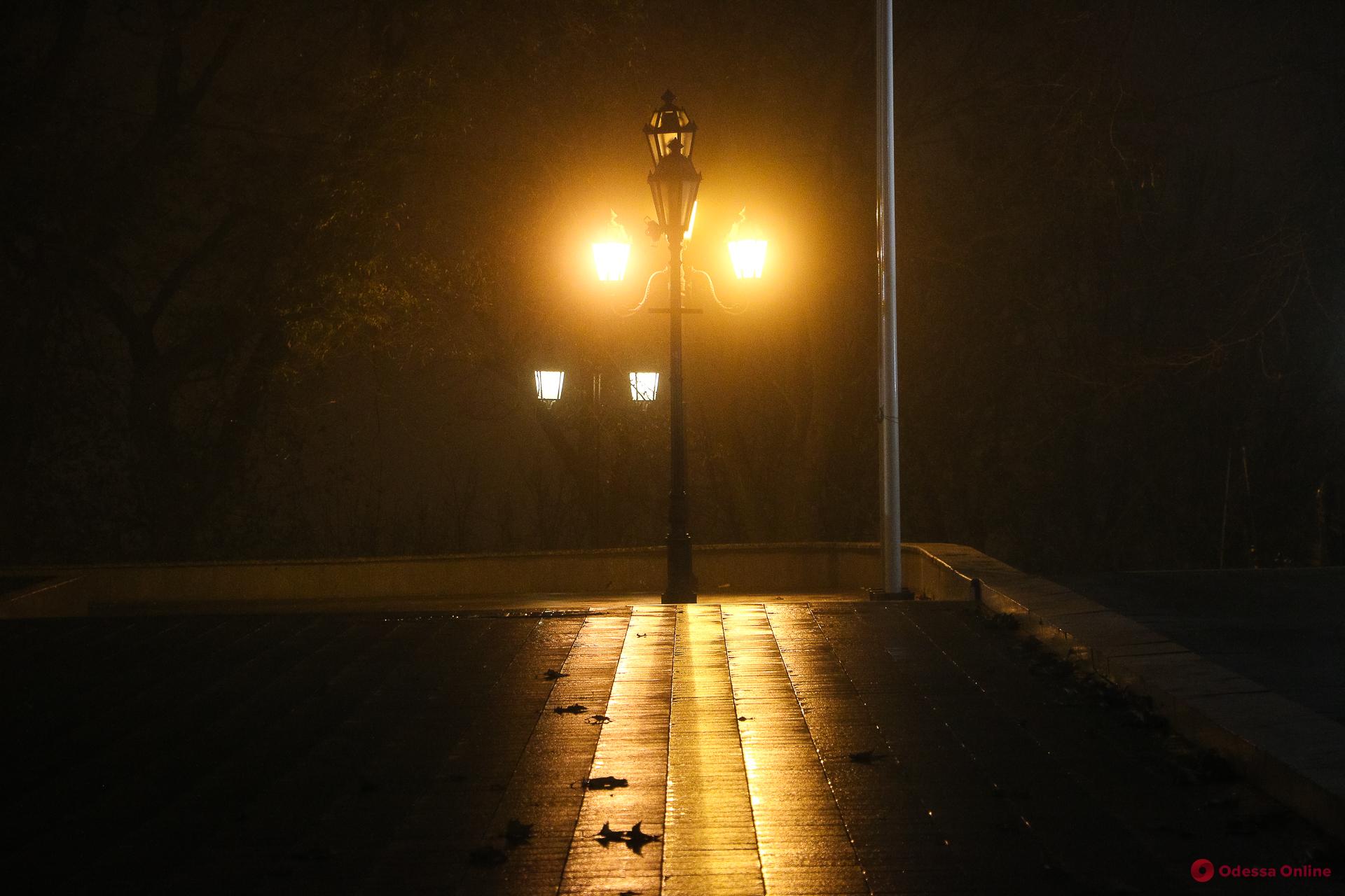 Вечерняя Одесса в тумане (фоторепортаж)