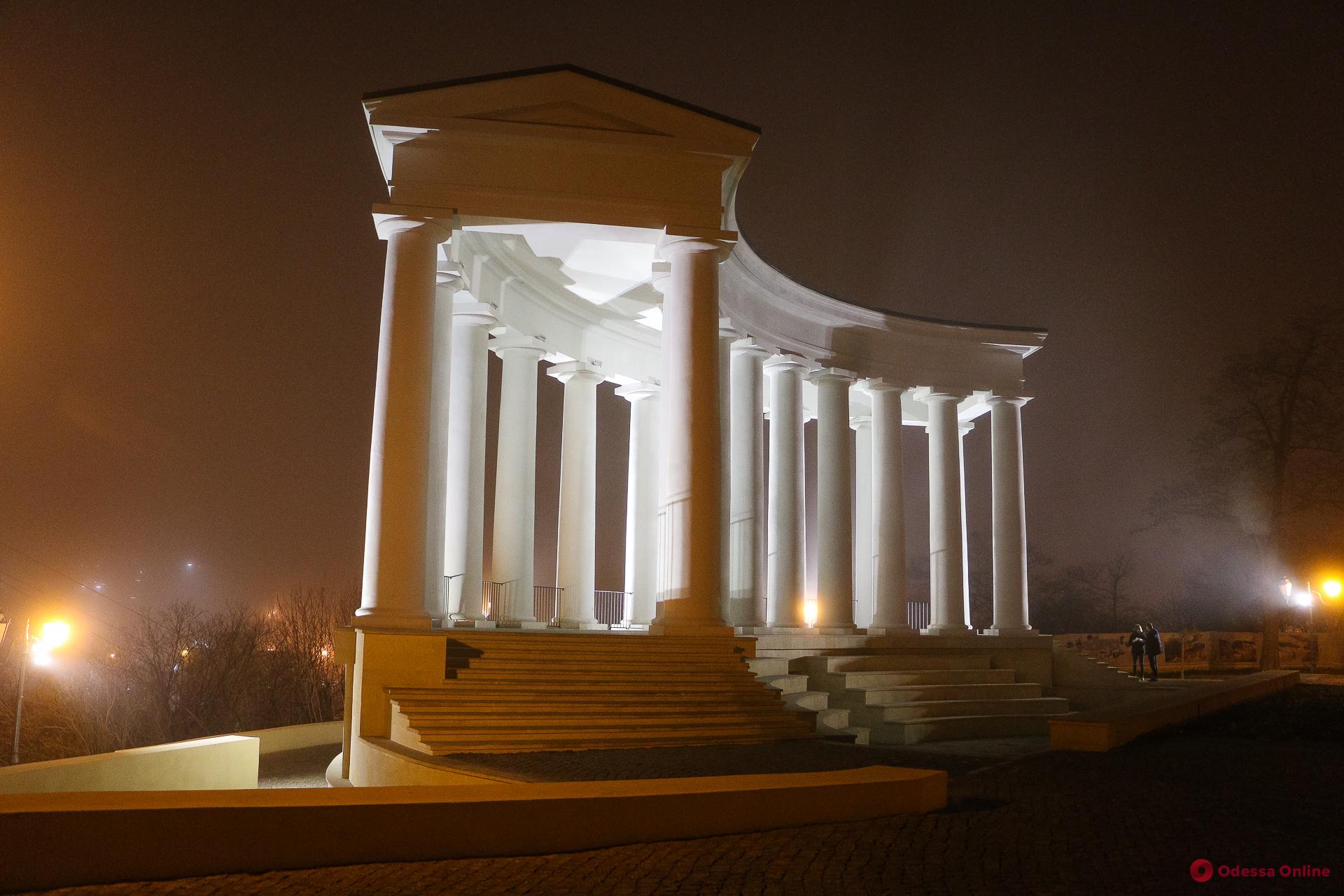 Вечерняя Одесса в тумане (фоторепортаж)