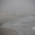 туман пляж