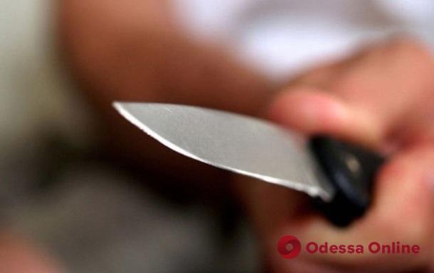 В Одесской области пьяный рецидивист набросился с ножом на полицейского