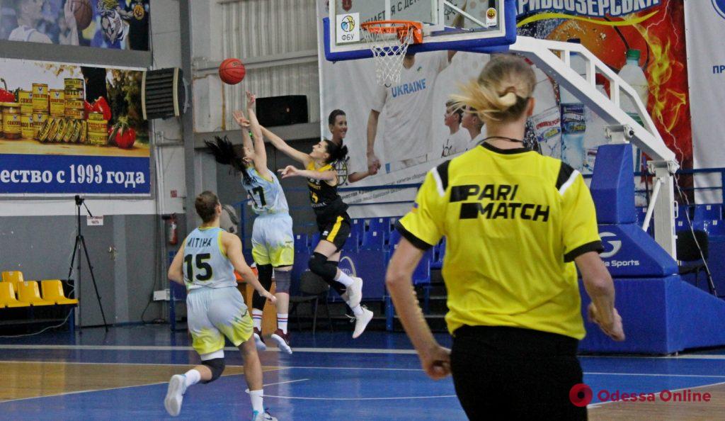 Одесские баскетболистки крупно проиграли фавориту Суперлиги