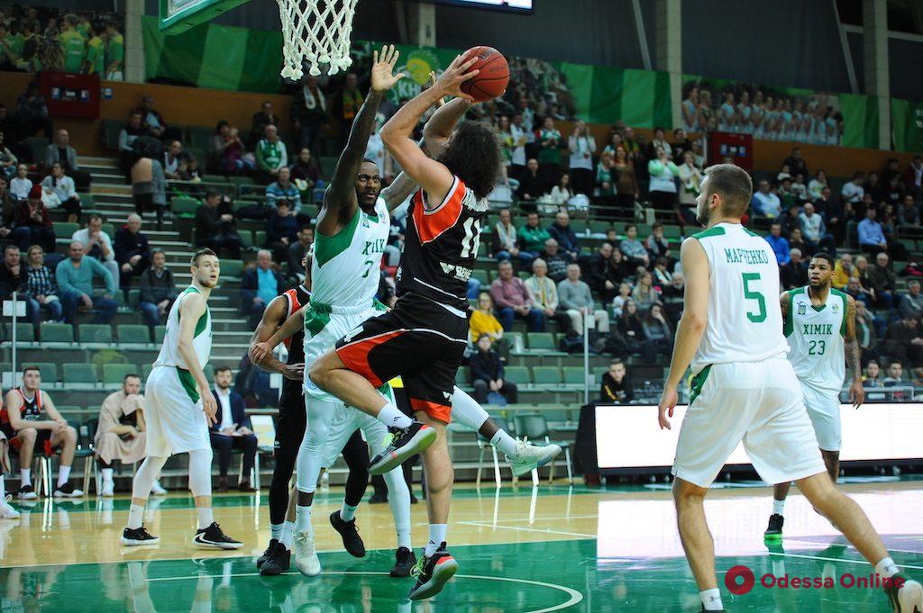 Баскетбол: «Одесса» побеждает вице-чемпиона, «Химик» уступает середняку