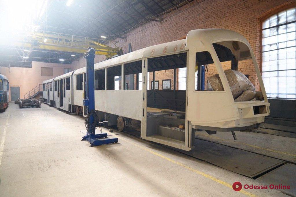 В мастерских «Одесгорэлектротранса» готовят к выпуску шестой трамвай Odissey (фото)