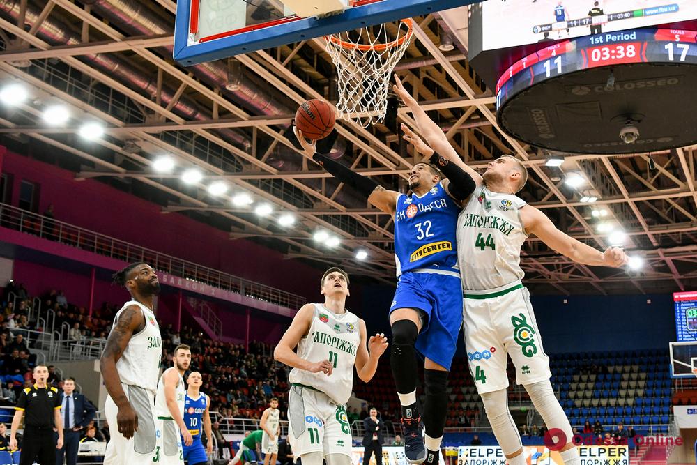 Баскетбол: «Одесса» побеждает в Запорожье, «Химик» уступает в Каменском