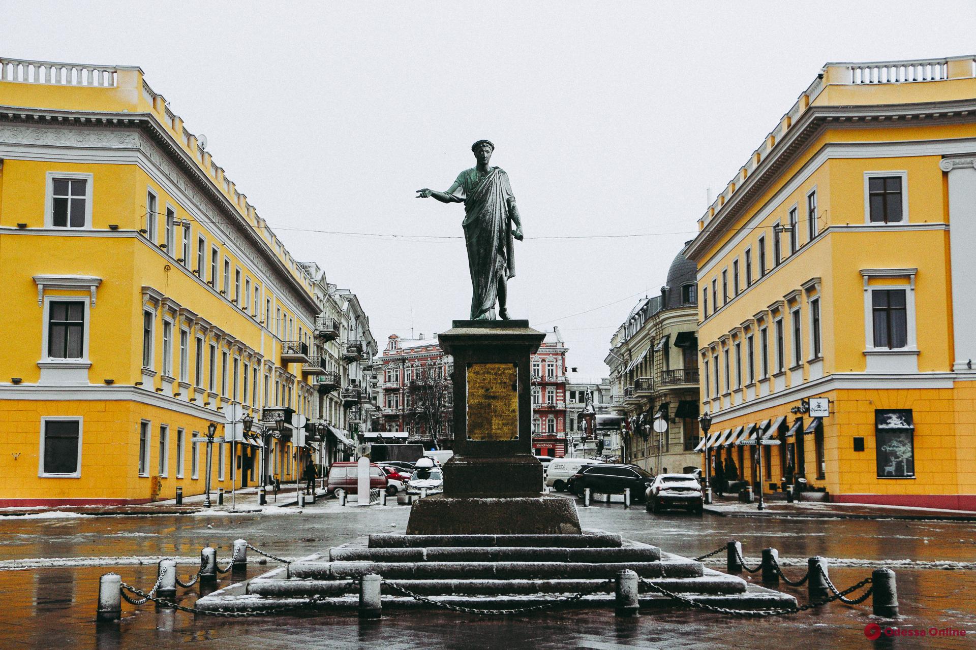 Дождались: Одесса после первого снега (фоторепортаж)