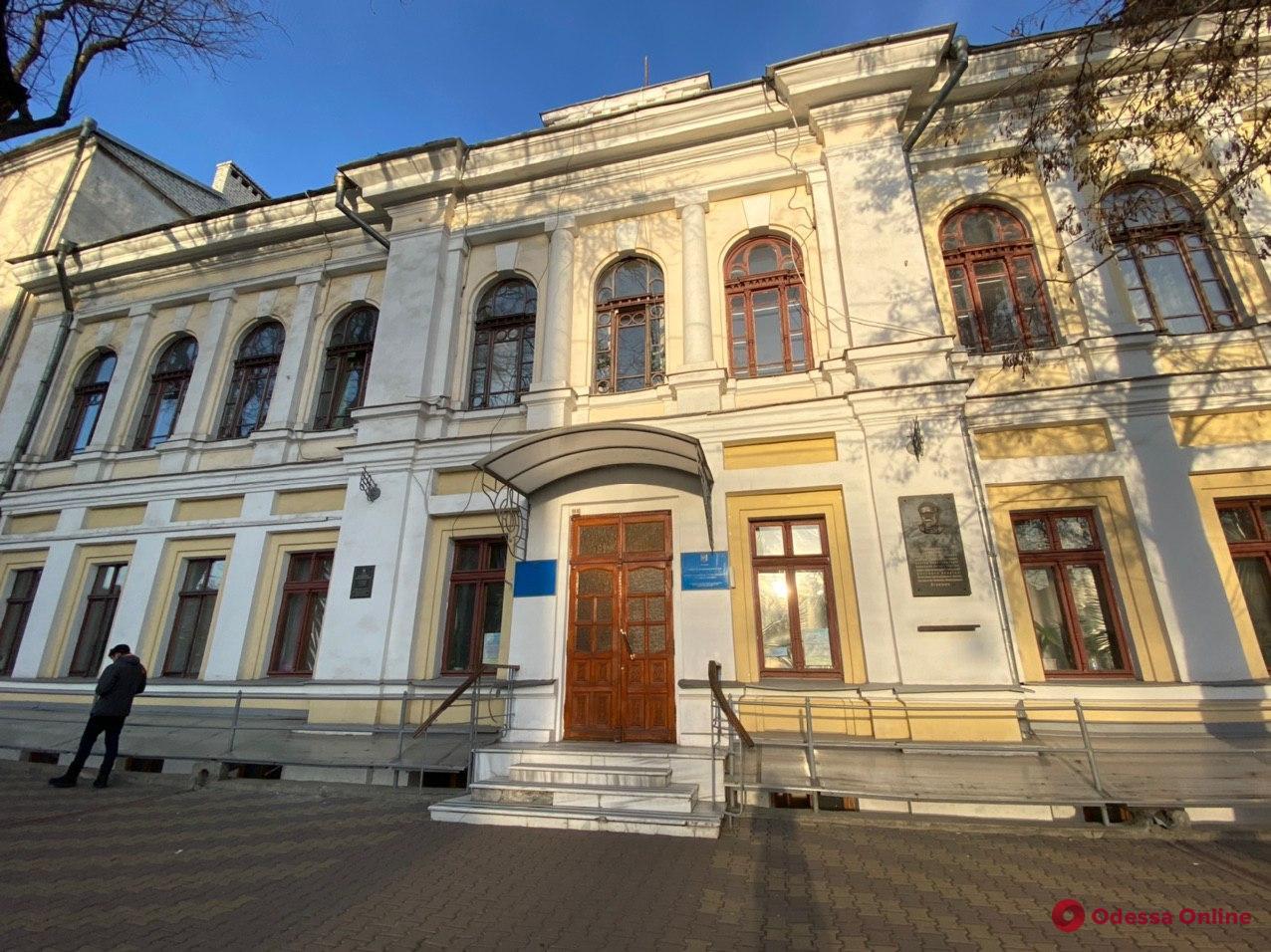 В Одесской музыкальной академии нашли нарушений на 3,3 миллиона