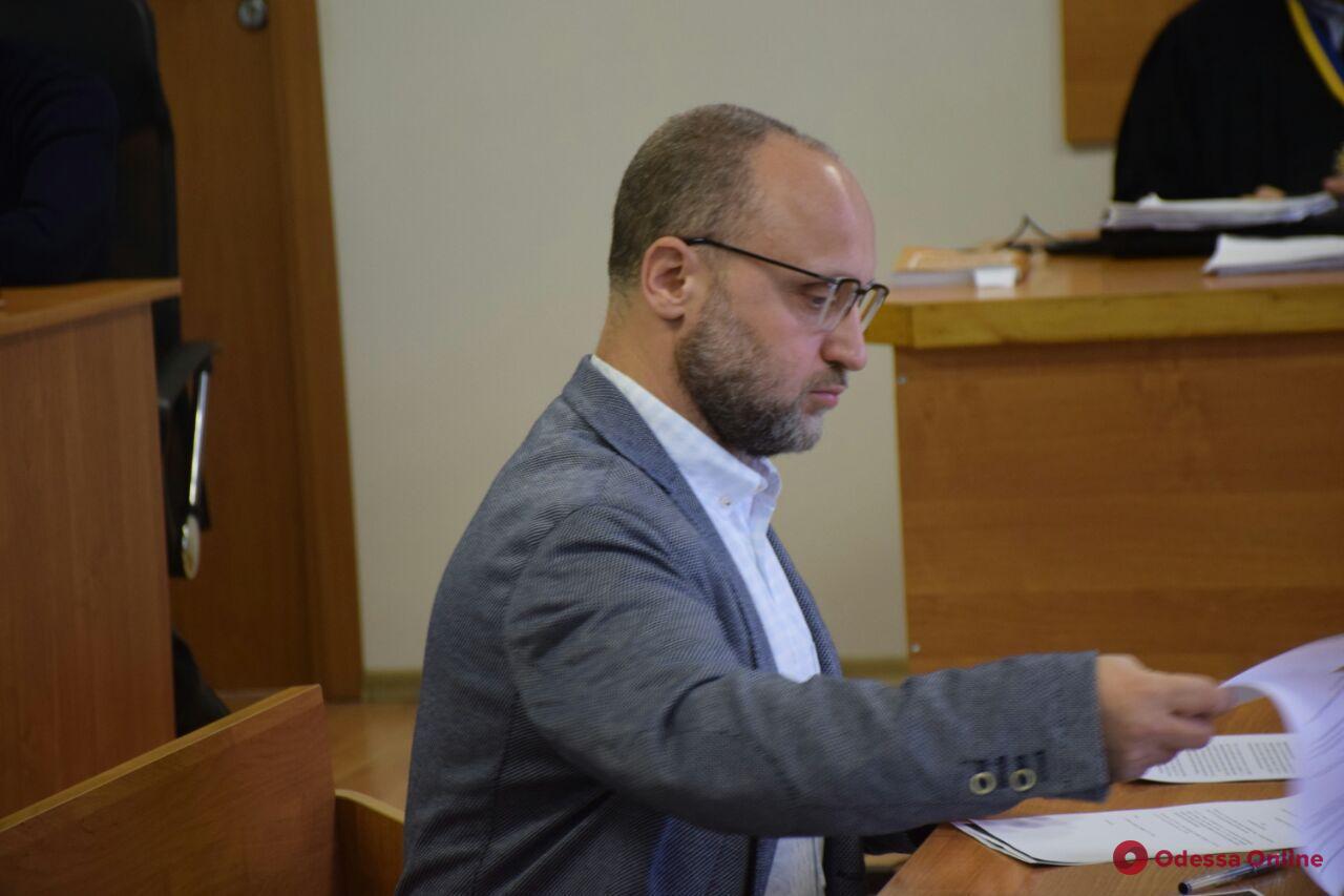 Дело «Токио Стар»: суд не снял арест с имущества Вадима Черного