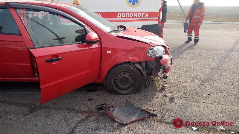 На въезде в Измаил столкнулись Chevrolet и Toyota – пострадала женщина