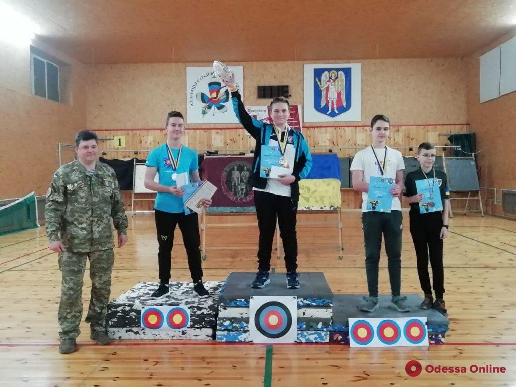 Одесские лучники завоевали три медали всеукраинского турнира