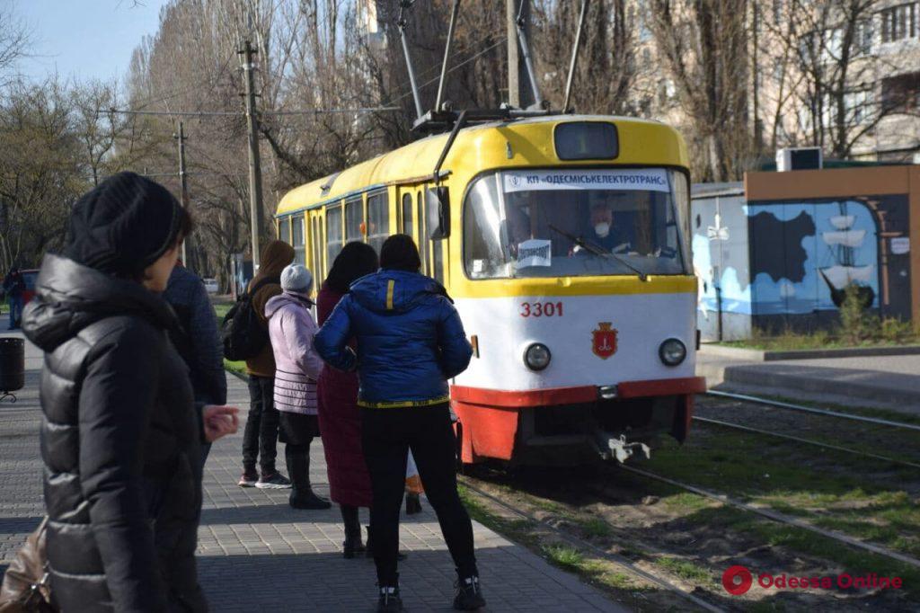 Одесса. Транспорт в режиме ЧС. День третий (фото)
