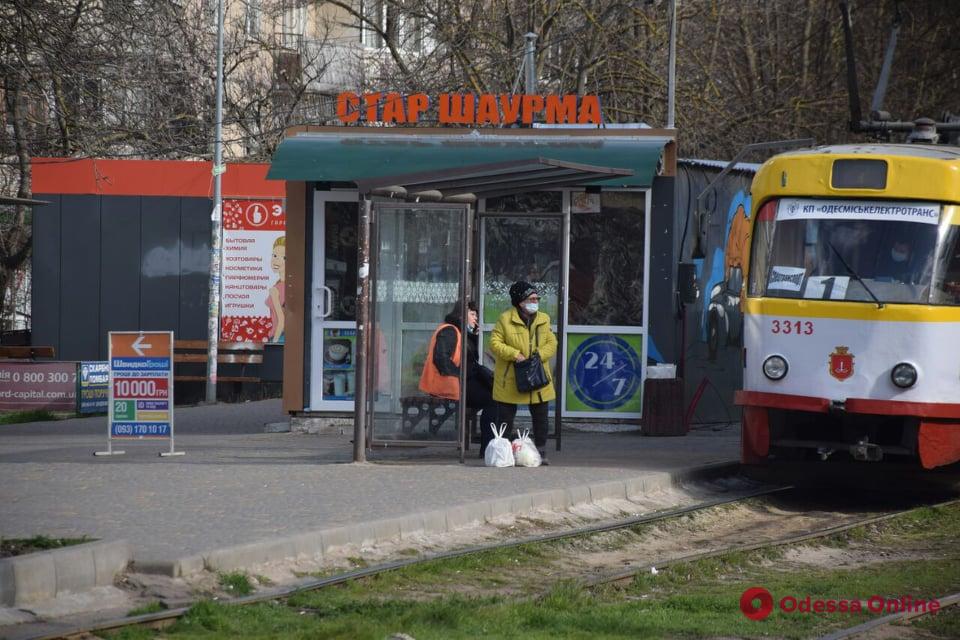 Одесса. Транспорт в режиме ЧС. День четвертый (фото)