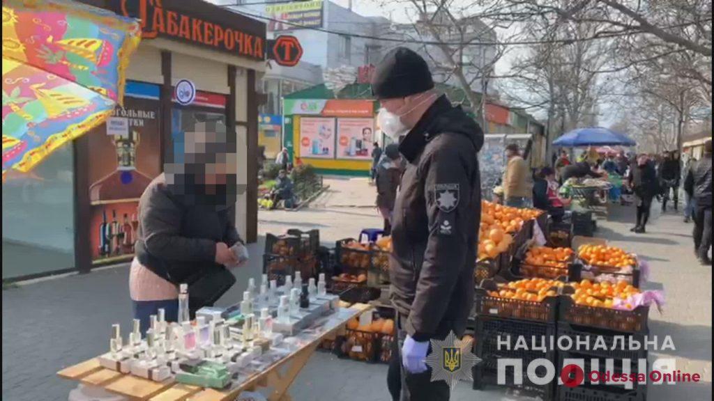 Одесские правоохранители составили свыше 200 админпротоколов за нарушение режима карантина