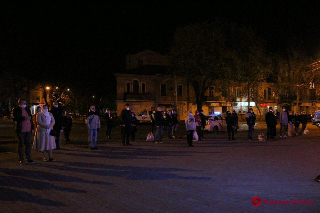 Пасхальная ночь в Одессе (фоторепортаж)