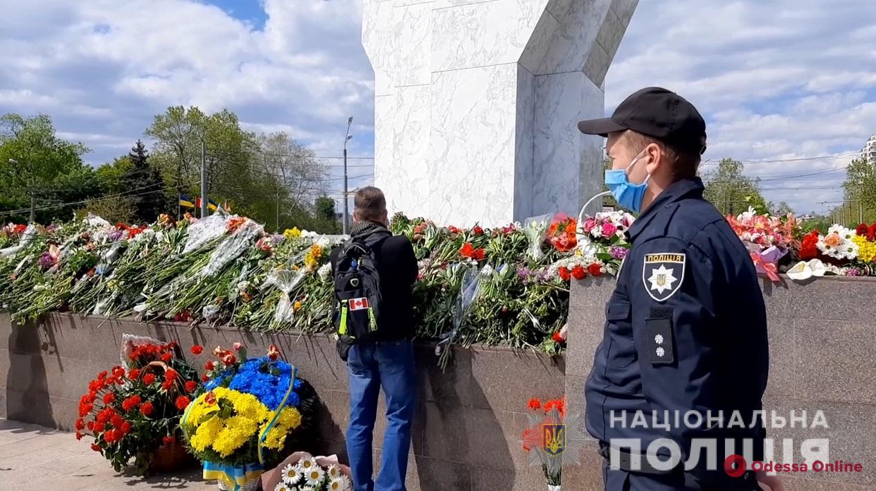 День Победы в Одессе: правоохранители составили 9 админпротоколов на восьмерых нарушителей