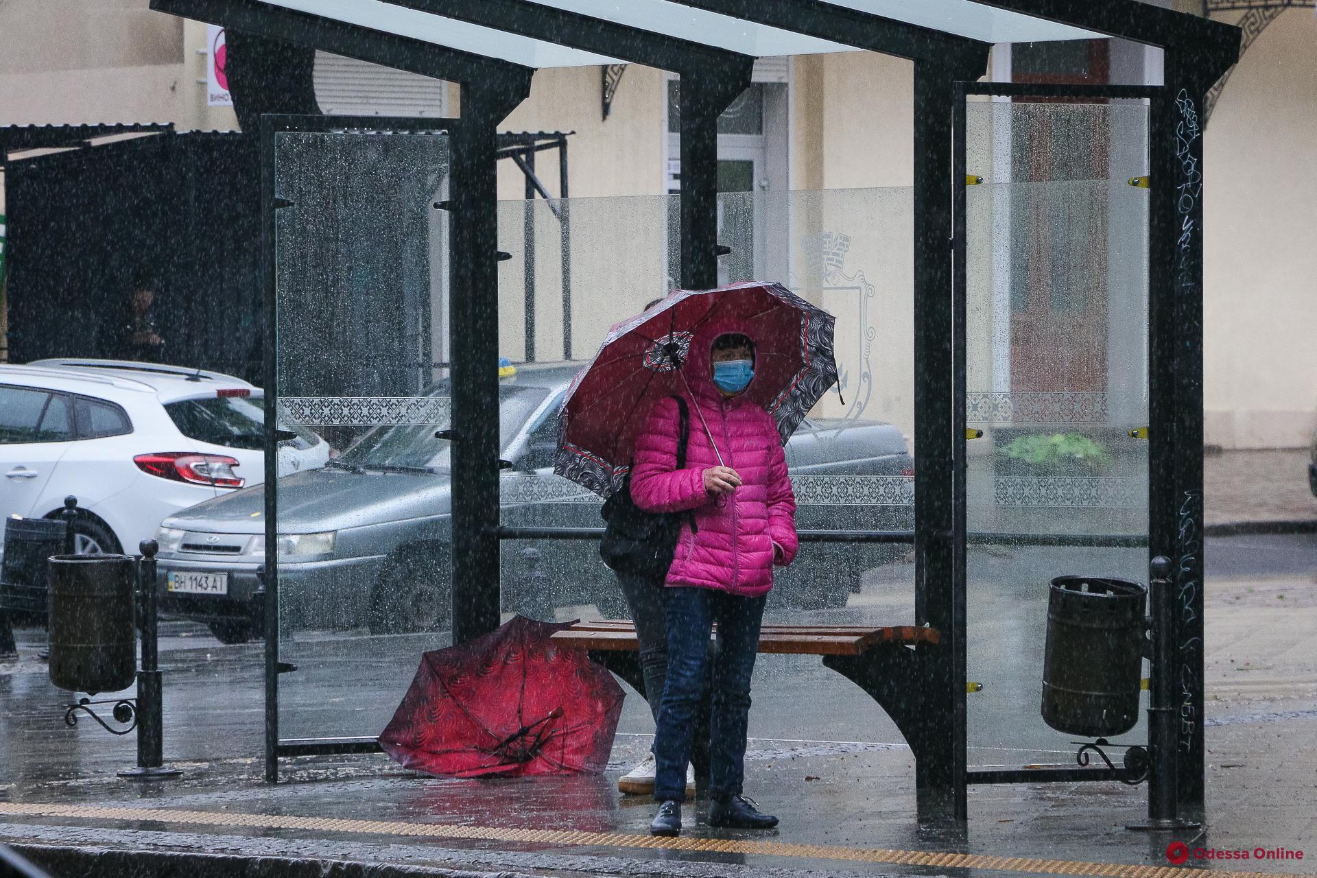 Непогода в Одессе: как это было (фоторепортаж)