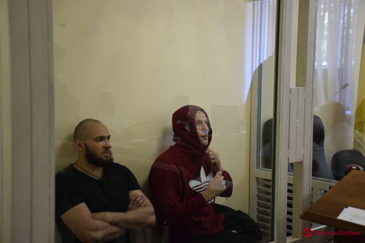 Покушение на Устименко: пострадавшего не хотели пускать на заседание из-за нарушения дресс-кода