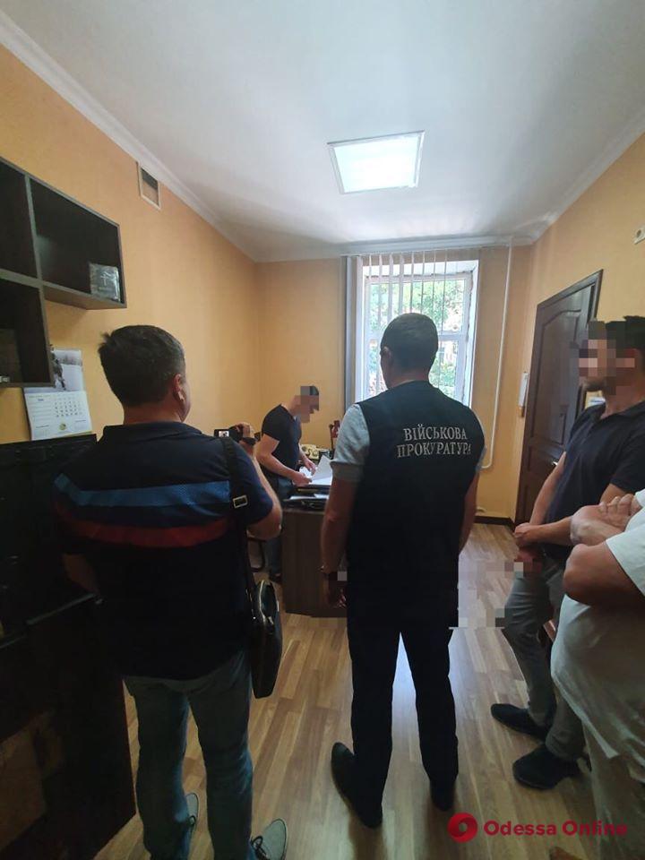 Смерть нардепа: в Одессе сотрудника СБУ подозревают в вымогательстве