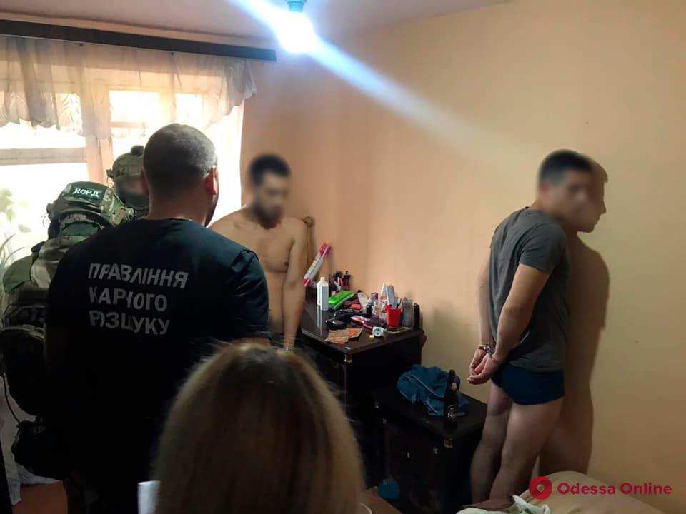 В Одессе задержали группу автоугонщиков (фото, видео)