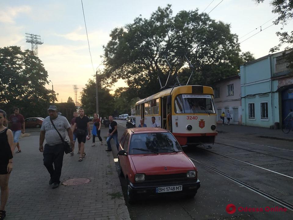 В Одессе не ходят трамваи №5 и №28
