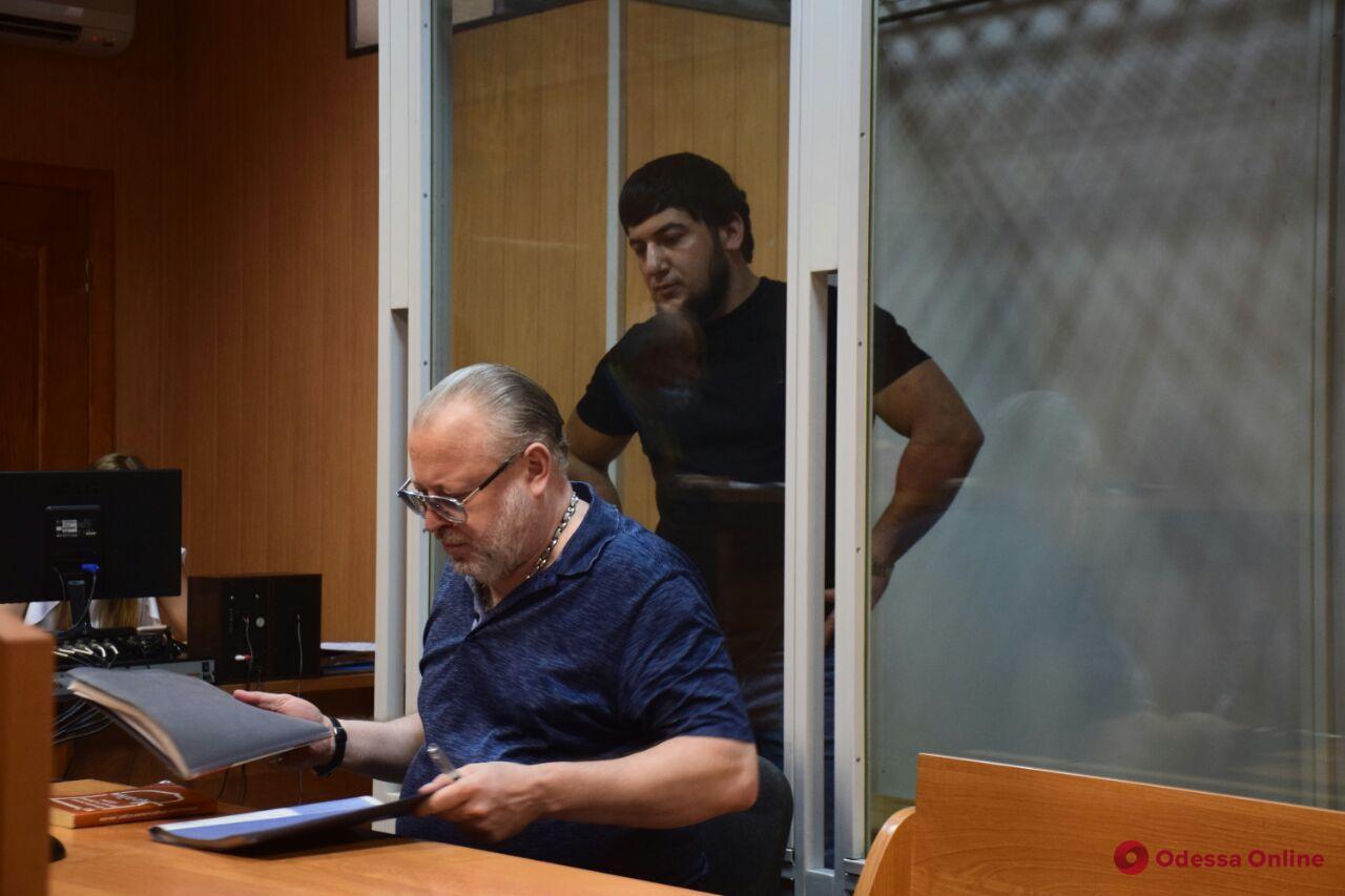 Дело об убийстве Сергея Лащенко: обвиняемого оставили в СИЗО, а переводчик в который раз не явился в суд