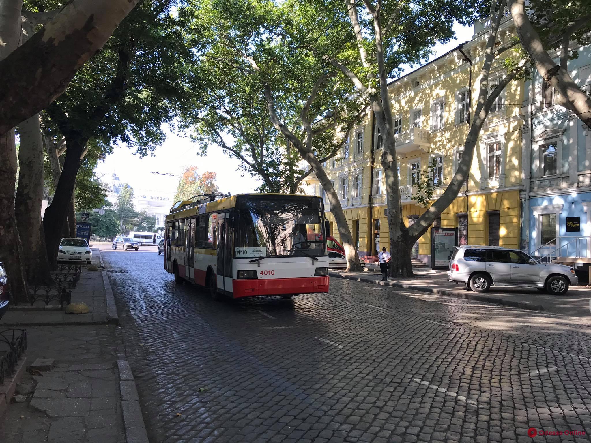 В мэрии рассказали, как изменилась дорожная обстановка на улице Пушкинской (фото)