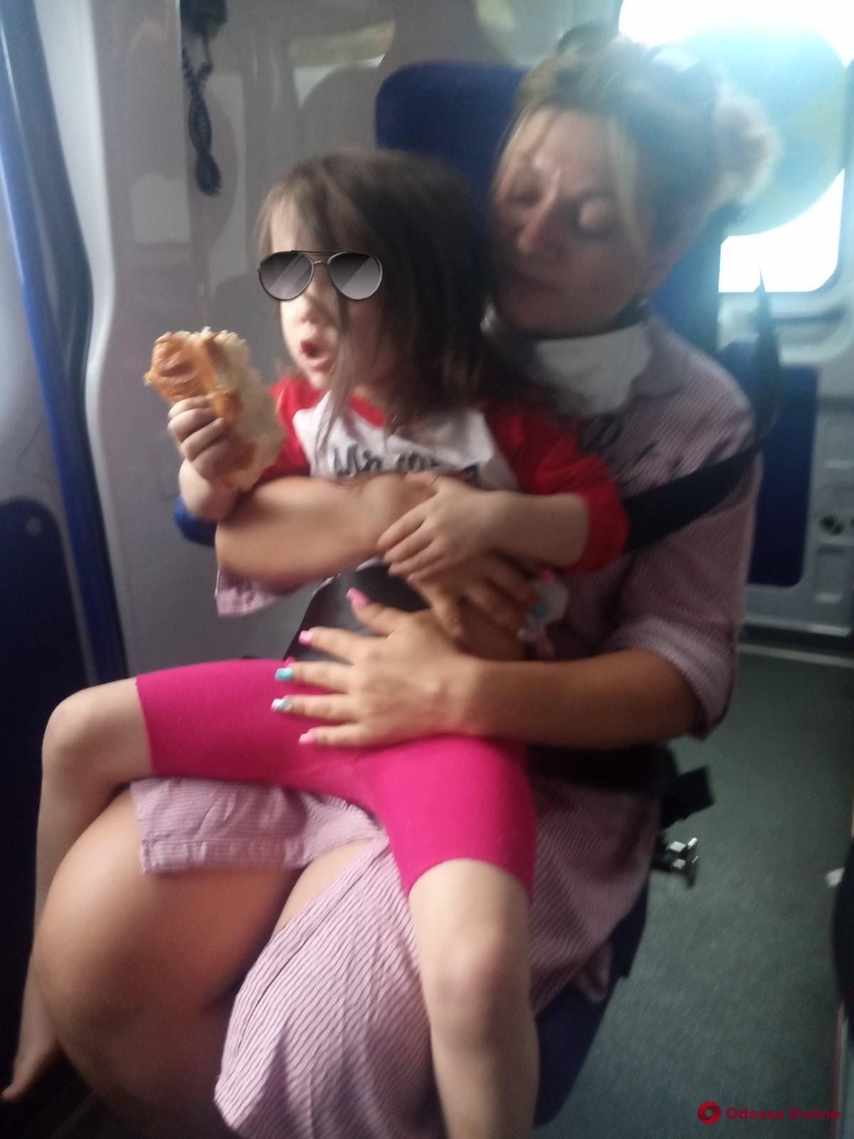 В Одессе у неадекватной матери забрали четырехлетнюю «девочку-маугли»