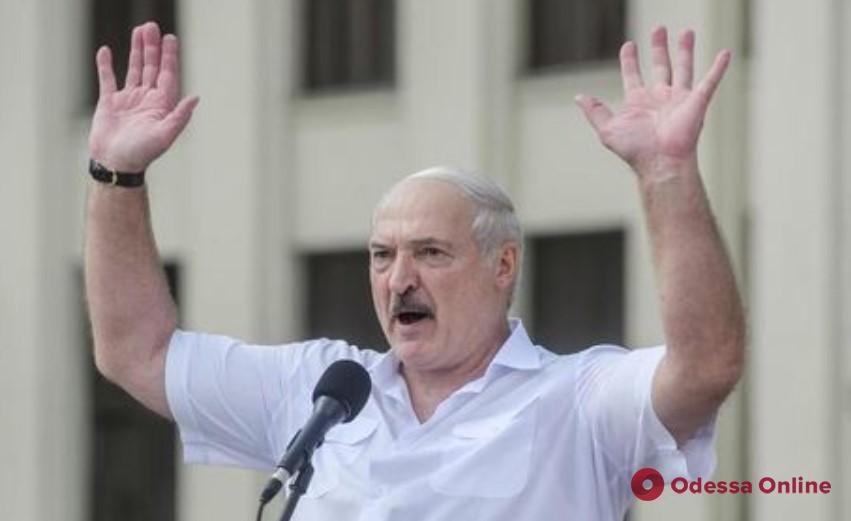 Лукашенко: «Пока вы меня не убьете, других выборов не будет»