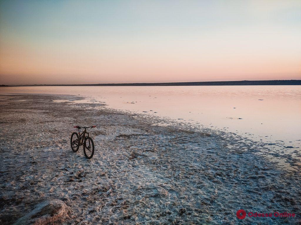 Космические пейзажи вечернего Куяльника (фоторепортаж)