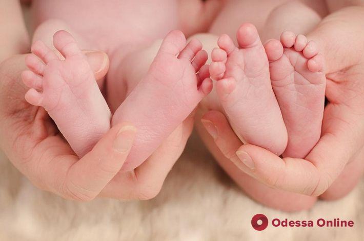 На прошлой неделе в Одессе родились три пары близнецов