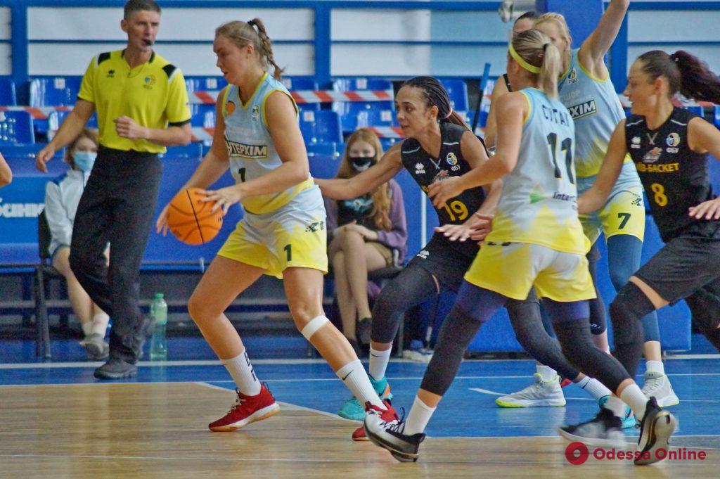 Одесские баскетболистки начали сезон с поражения с неприличным счетом