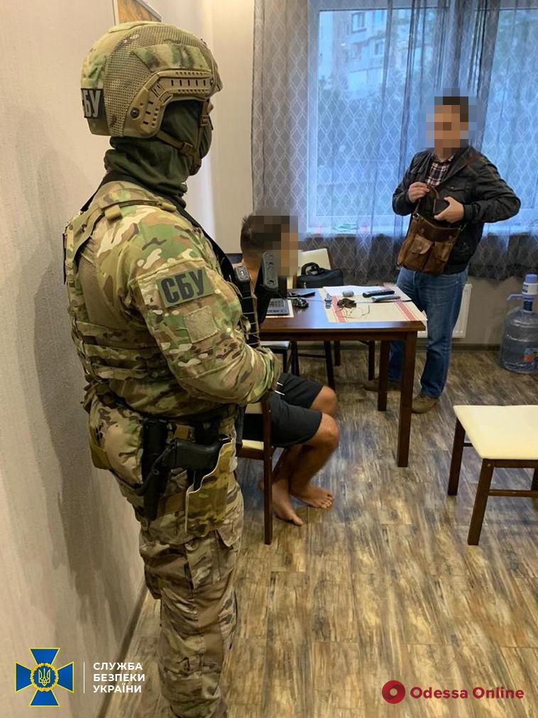 В Одессе СБУ задержала группу наркодилеров