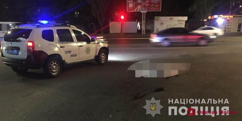 В Крыжановке грузовик насмерть сбил пешехода — водитель сбежал