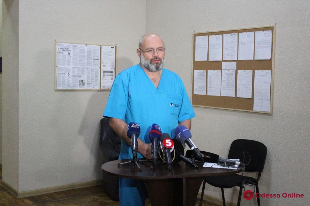 Медики рассказали о состоянии пострадавших в ДТП на Среднефонтанской
