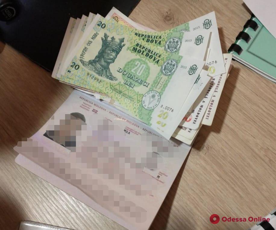 В Одесской области молдаванин пытался подкупить пограничника