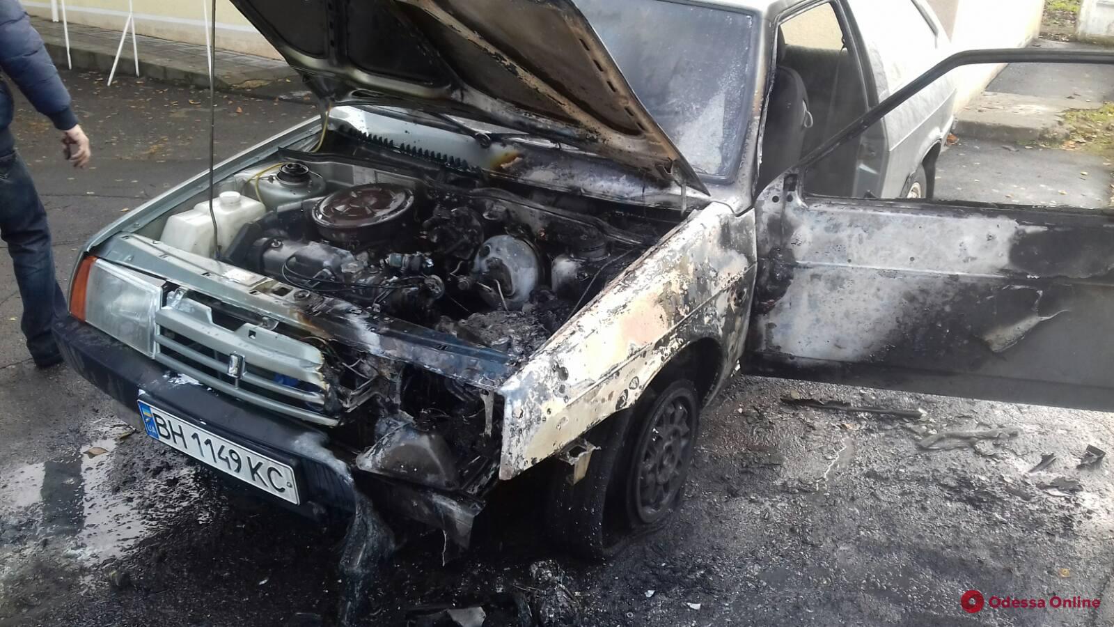 В Подольске сгорел автомобиль