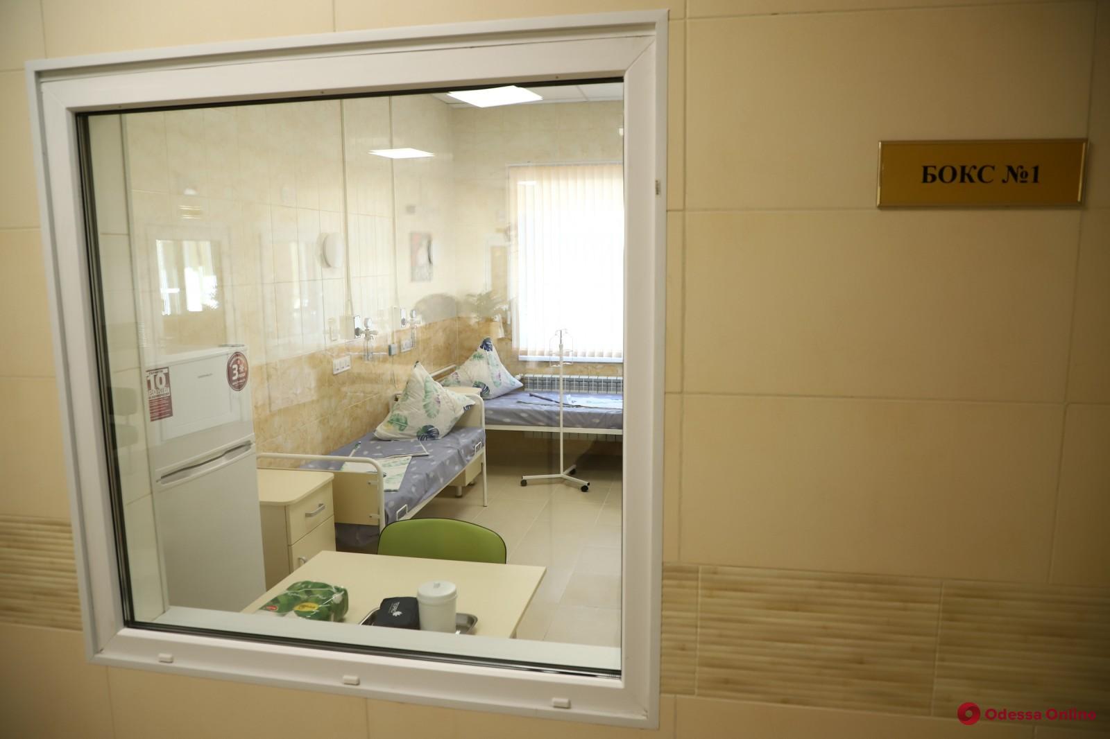 В опорных больницах Одессы есть 94 свободных койки для пациентов с COVID-19