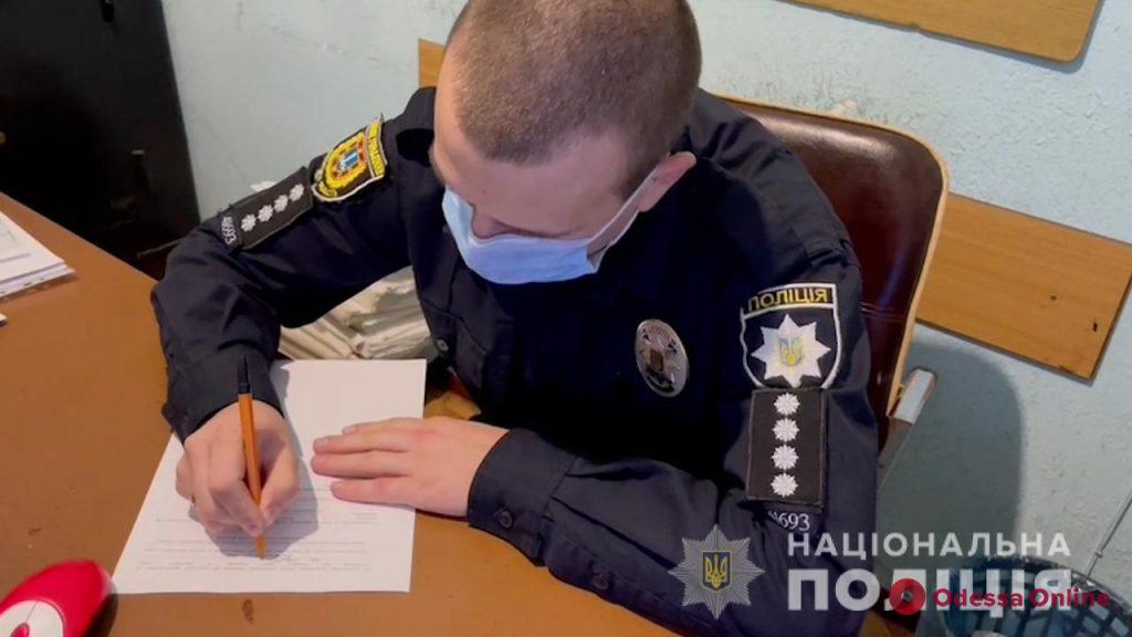 В Одесской области задержали таксиста-иностранца и его брата, которые ограбили киевлянку