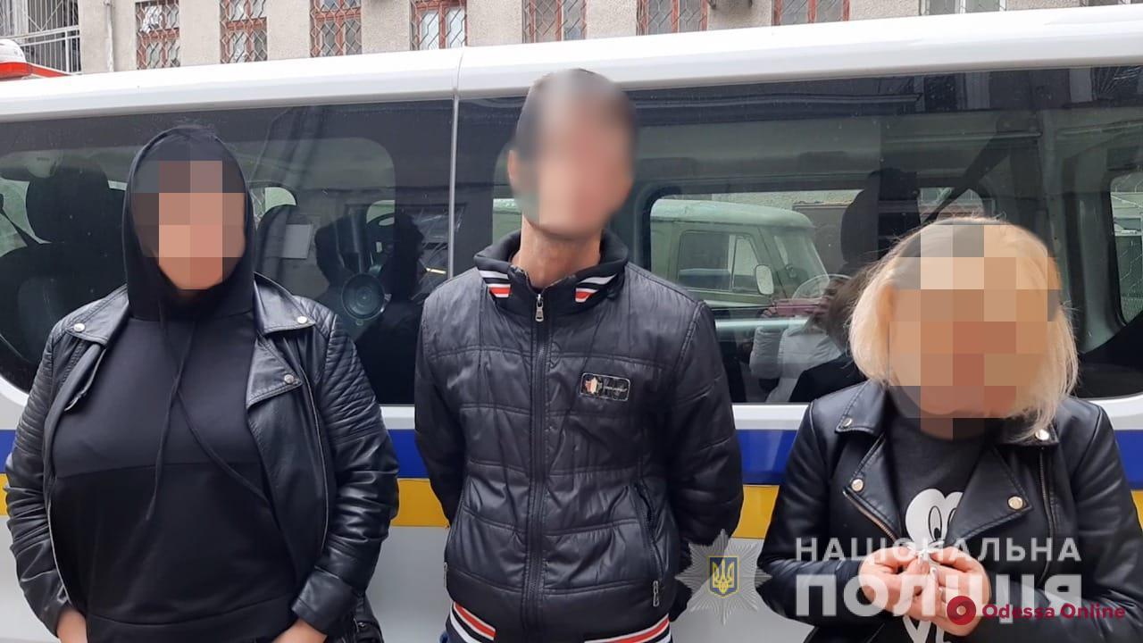 В Одессе поймали банду грабителей, нападавших на посетителей ночных клубов